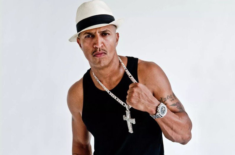 Mano Brown: Carreira, Influência no Rap Nacional e Novidades